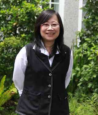 羅宜柔院長