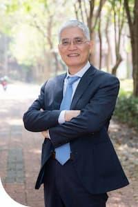 高俊雄校長